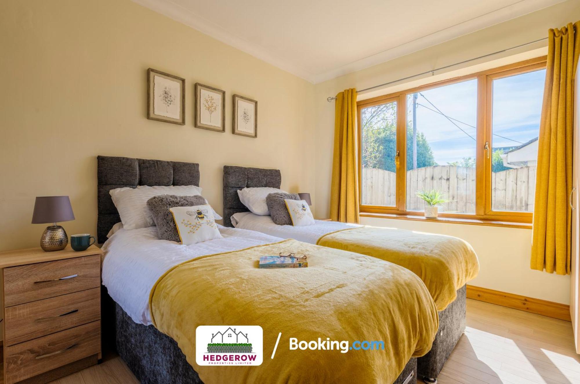 Last-Minute Specials L Don'T Wait ! Book Today For 13 Gorgeous 5 Bed Truro Retreat By Hedgerow エクステリア 写真